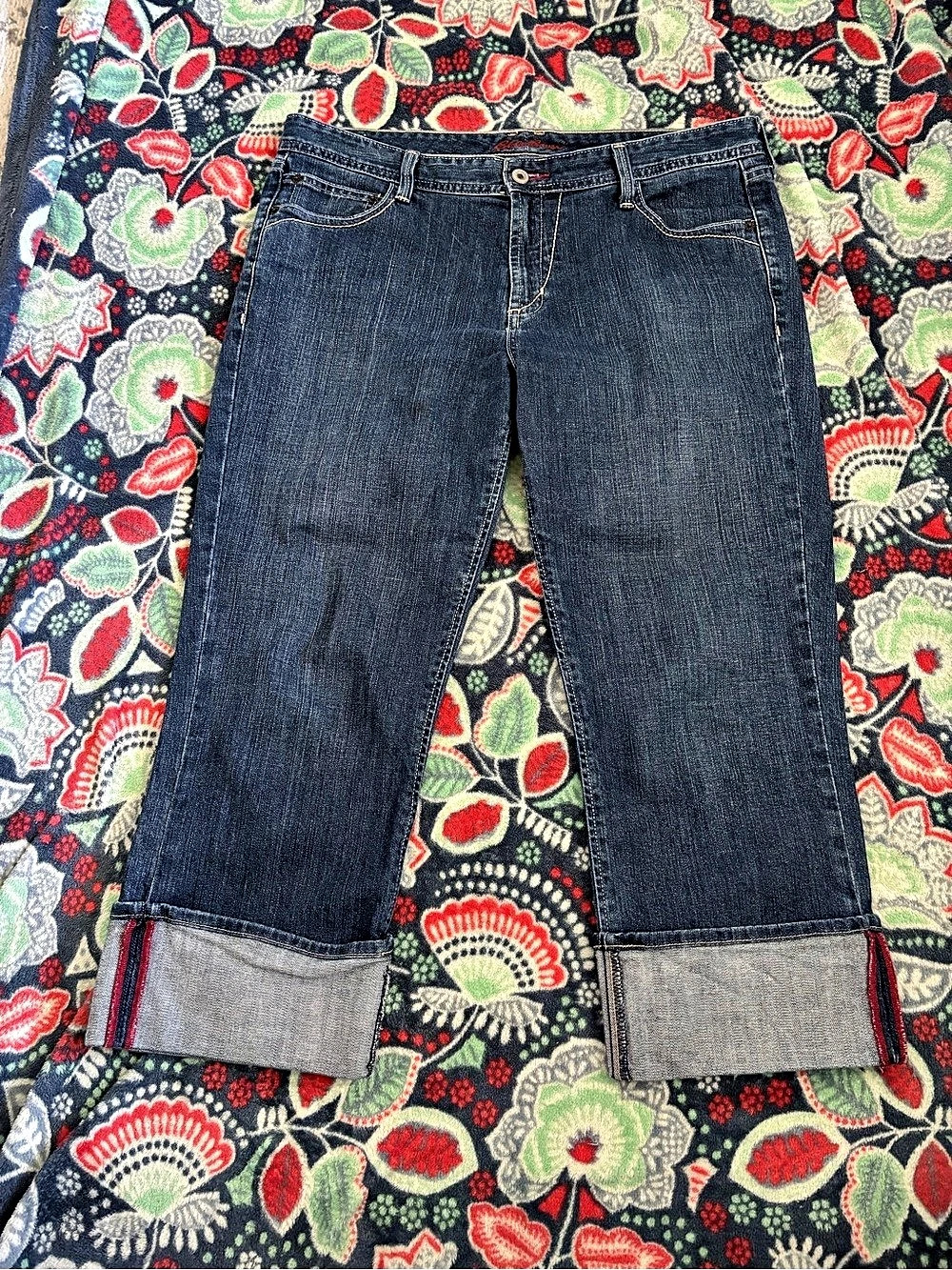 Eddie Bauer Women's Boot Cut Capri/Crop Blue Size 12R Like New
